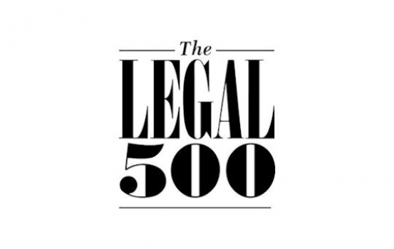 Le cabinet Schmitt Avocats est classé dans le Tier 3 parmi les meilleurs cabinets d'avocats en Europe en 2022 en droit public et administratif par classement de Legal 500